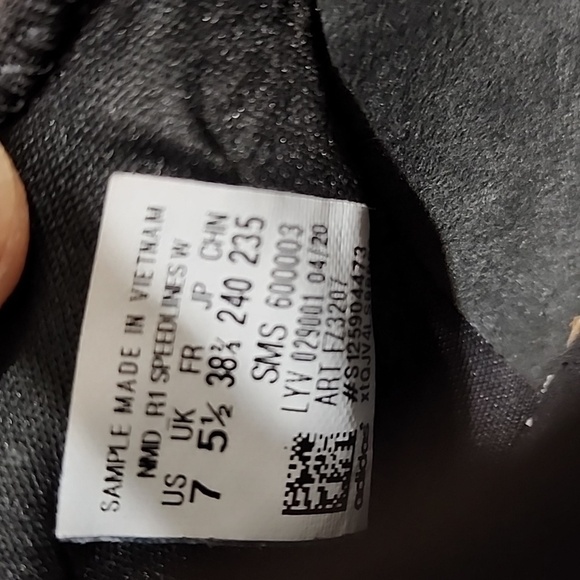 Adidas NMD R1 Spectoo NASA Shoes | Size: 7 Womens | Black & Pink - Picture 7 of 7